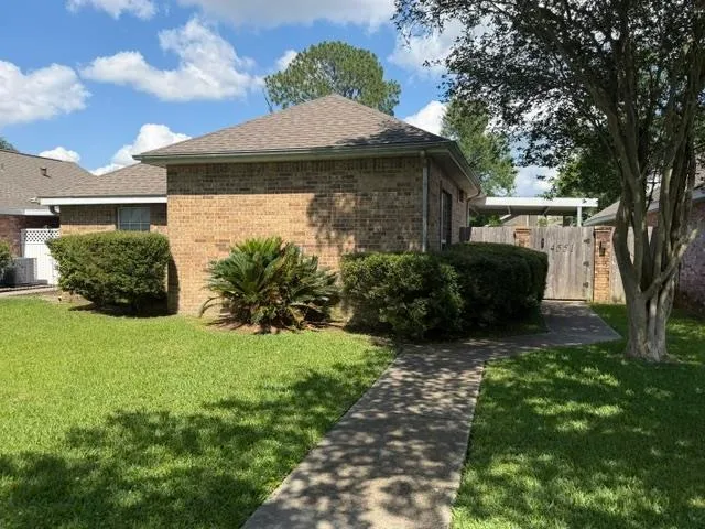 4551 Summerdale St, Lake Charles, LA 70605