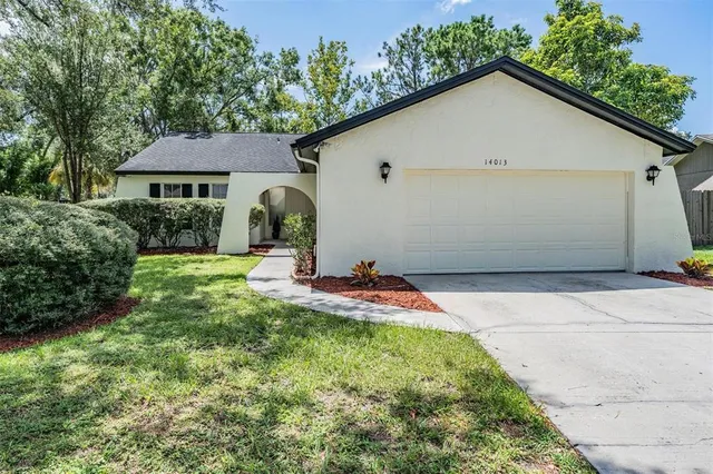 14013 Briardale Ln, Tampa, FL 33618