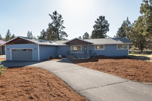 64215 Hunnell Rd, Bend, OR 97703