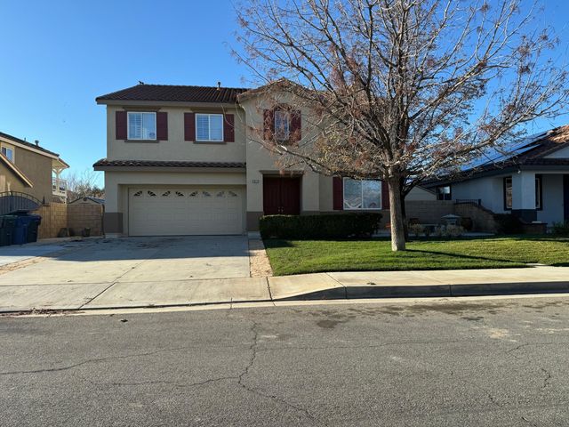 1822 Andrea Dr, Palmdale, CA 93551