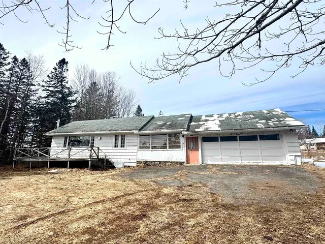 1999 North Main Street, Pittsburg, NH 03592