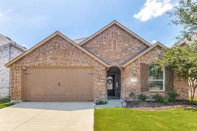 1629 Pike Dr, Forney, TX 75126