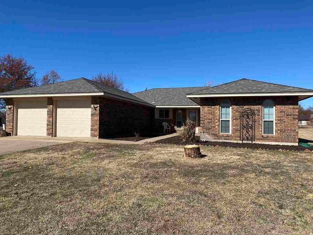 57 Carrie Rd, Lawton, OK 73507