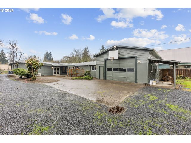 325 Water St, Springfield, OR 97477