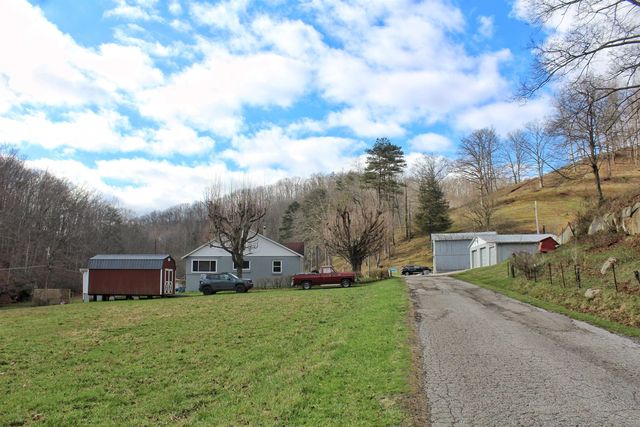 2811 Two Mile Creek Rd, Two Mile, WV 25570