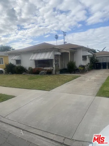 1223 E  124th St, Los Angeles, CA 90059