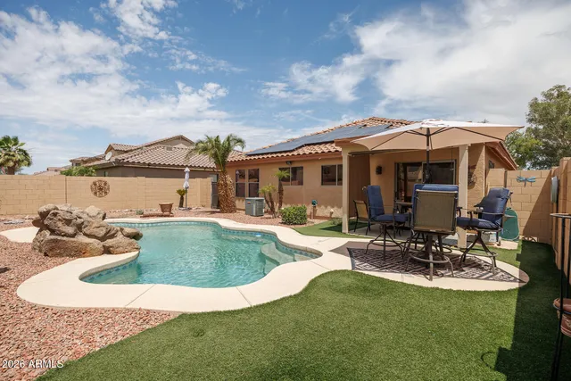 617 W Racine Loop, Casa Grande, AZ 85122