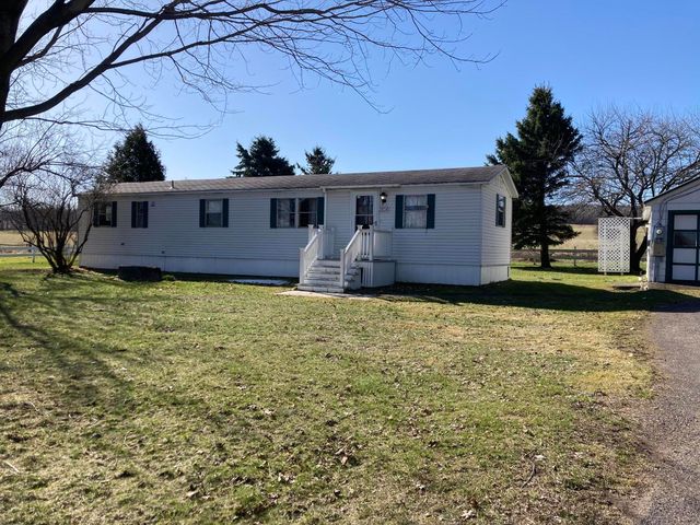 2658 State Route 11, North Bangor, NY 12966