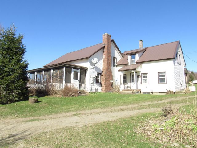 489 Cleveland Road, Coventry, VT 05825