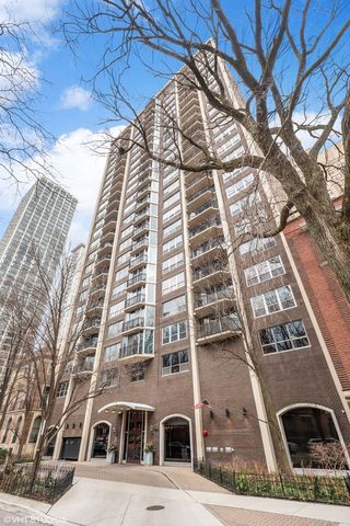 1515 N  Astor St #4A, Chicago, IL 60610