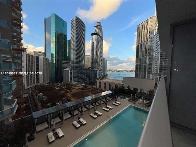77 SE 5th St #1704, Miami, FL 33131