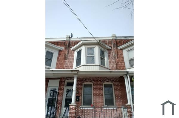 319 Buttonwood St, Norristown, PA 19401