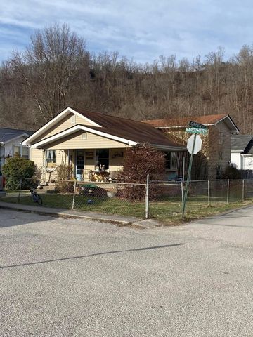 402 Mapother St, Loyall, KY 40854