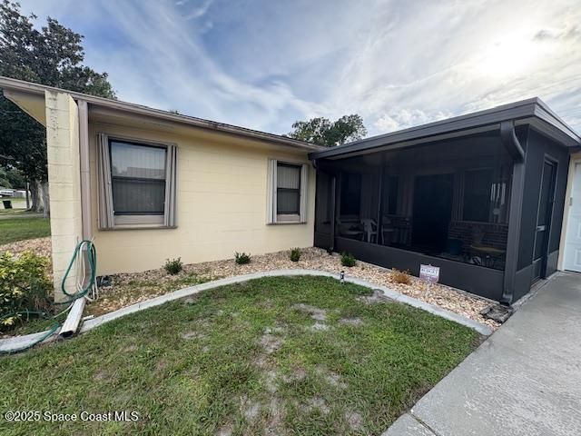 995 Botany Ln, Rockledge, FL 32955