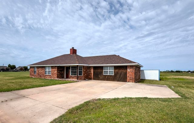 110 Thurman Dr, Walters, OK 73572