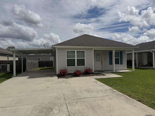 1501 Ravier Ln, Sunshine, LA 70780