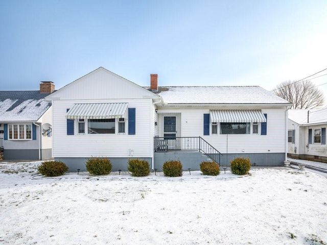 13 Top St, Westerly, RI 02891