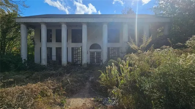 741 Wheeler Rd, Marion, LA 71260