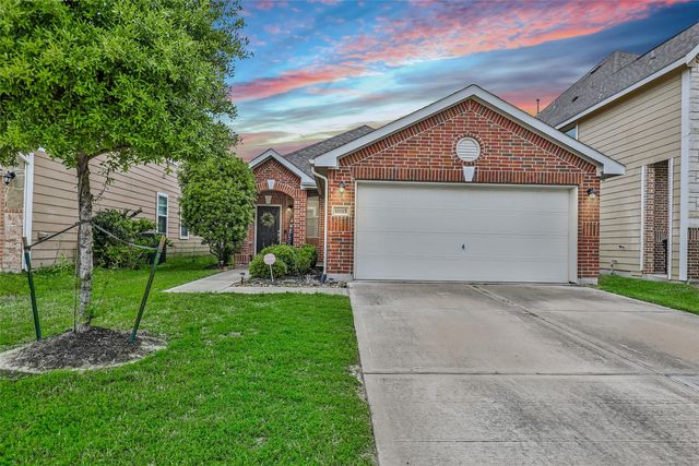 11115 Sun River Falls Dr, Houston, TX 77396