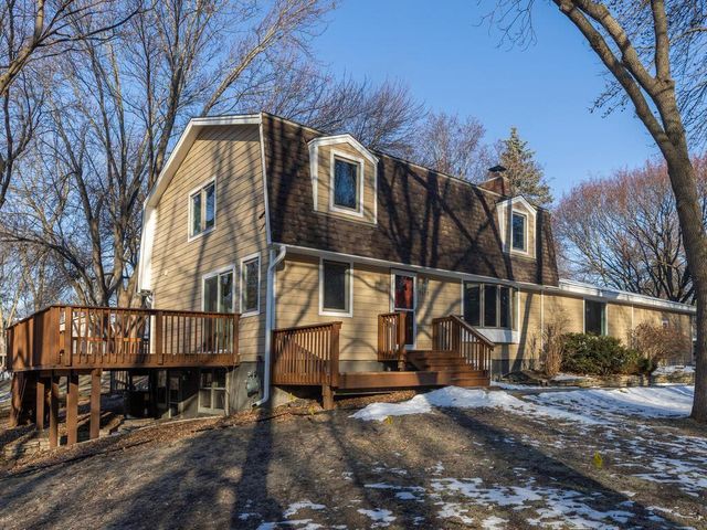 9650 Franlo Rd, Eden Prairie, MN 55347