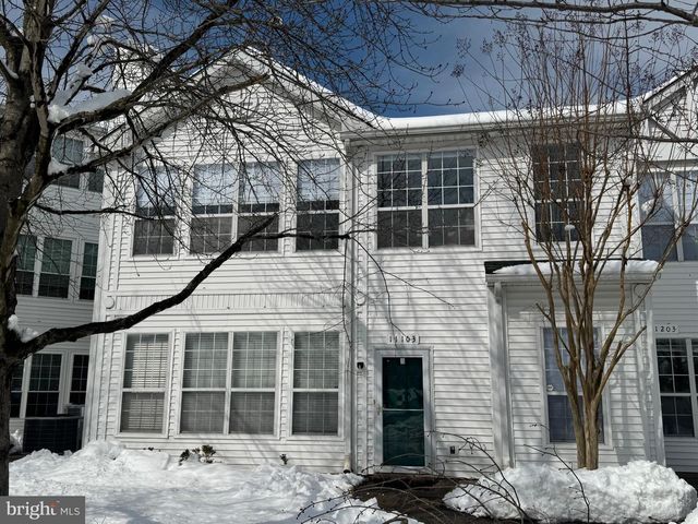 11103 Cornerstone Dr, Yardley, PA 19067