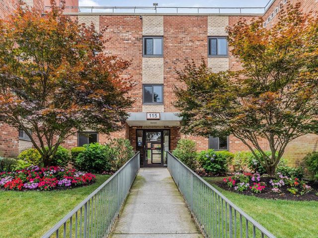 115 Dehaven Dr   #108, Yonkers, NY 10703