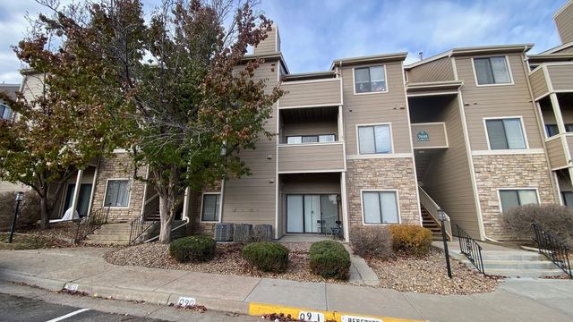 7448 S  Alkire St #301, Littleton, CO 80127