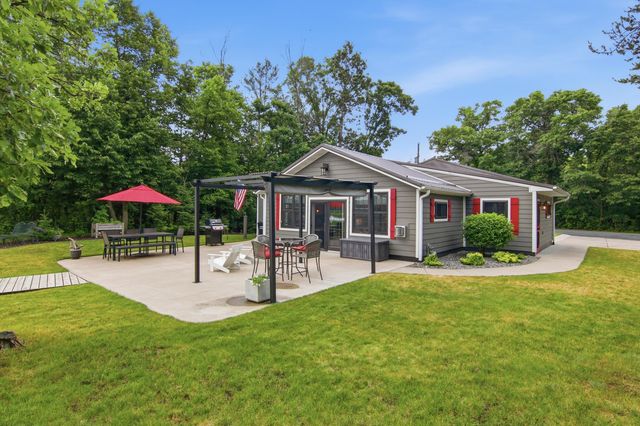 E6699 841st Ave, Colfax, WI 54730