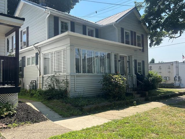 114 N  Monroe St, Titusville, PA 16354