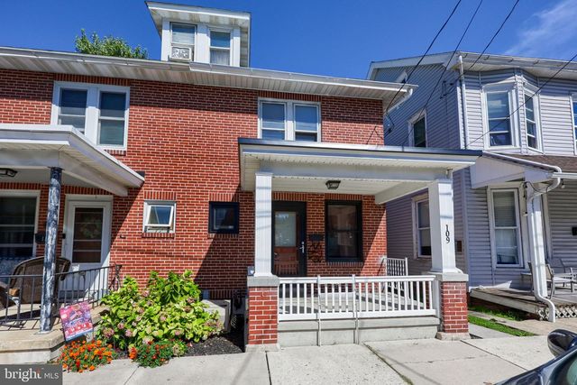 109 W  Fulton St, Ephrata, PA 17522