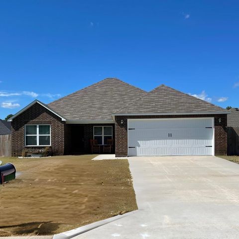 5705 Wendy St, Paragould, AR 72450