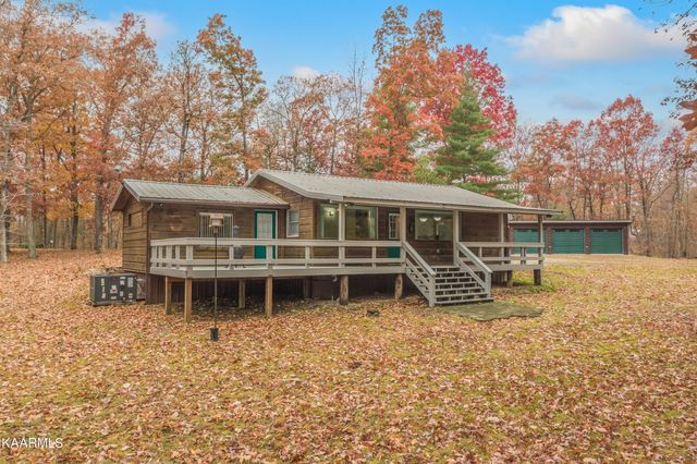 3458 Hedgecoth Rd, Crab Orchard, TN 37723