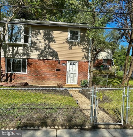 4401 Lyons St, Temple Hills, MD 20748