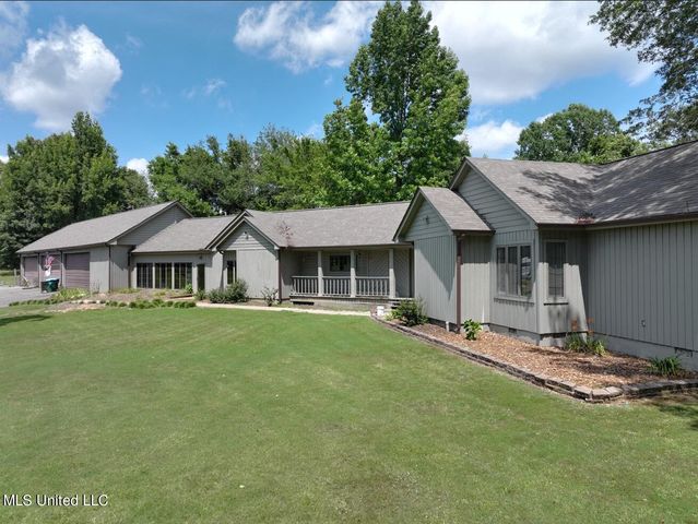 6290 Scenic Hollow Rd, Walls, MS 38680