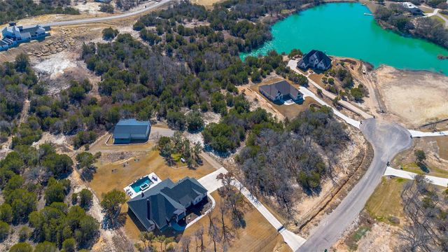 2169 Eagles Ridge Dr, Weatherford, TX 76087