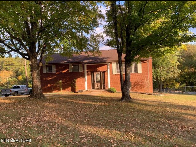 208 Abner Cruze Rd, Knoxville, TN 37920