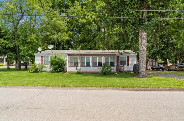 1220 Lawhead St, Hyde, PA 16843