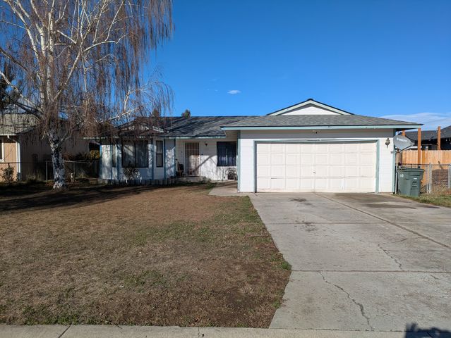 1205 Spokane St, Yakima, WA 98902