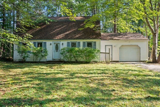 81 Orchard Road, Wells, ME 04090