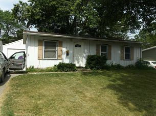 860 S  7th St, Marion, IA 52302