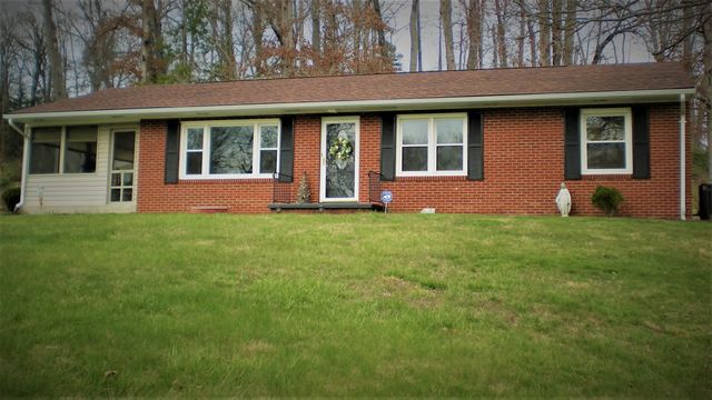 202 Erwin Rd, Russell, KY 41101