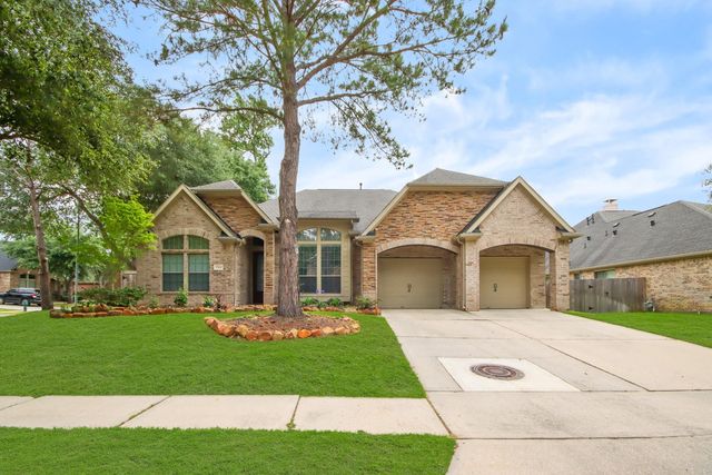 17818 Red River Canyon Dr, Humble, TX 77346