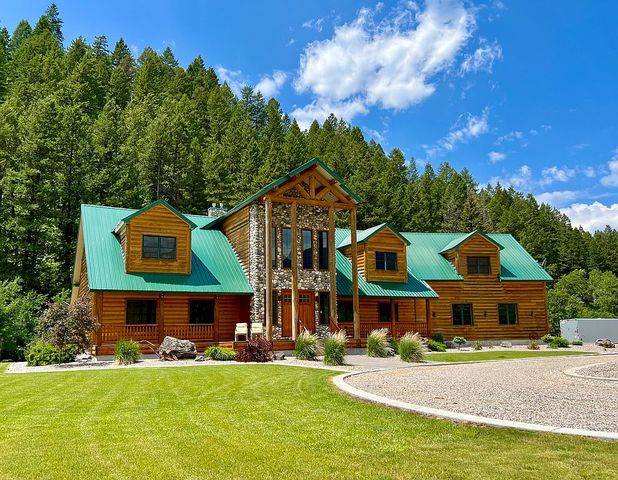 1096 Snake River Rd, Swan Valley, ID 83449