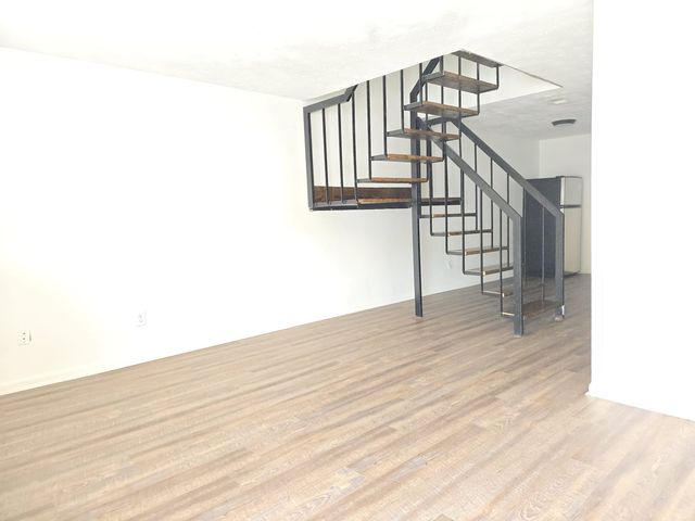 658 Jolly Ave S #10, Clarkston, GA 30021