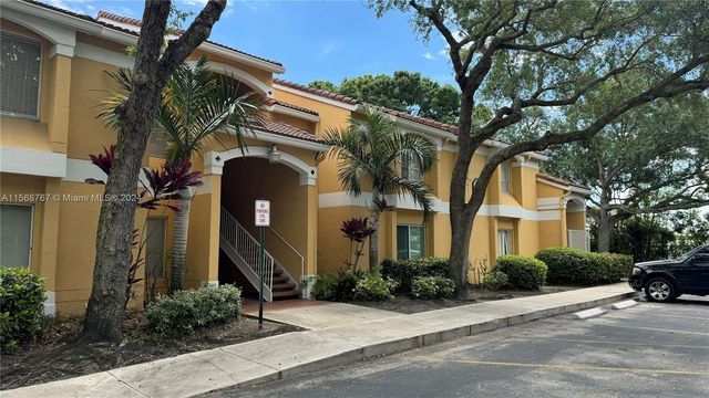 2301 NW 33rd St #103, Fort Lauderdale, FL 33309