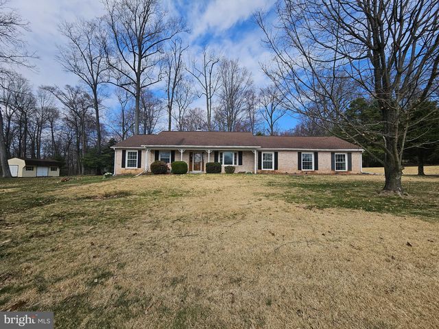 845 Moores Mountain Rd, Lewisberry, PA 17339