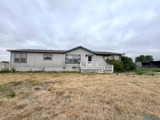 825 E  Santa Fe St, Hobbs, NM 88242