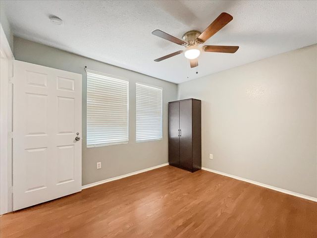 1436 Spring Water Dr #1A-828304, Lancaster, TX 75134