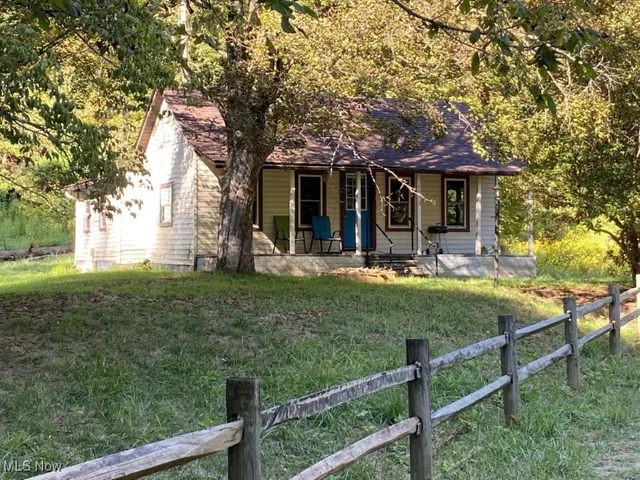 1273 Otto Rd, Spencer, WV 25276