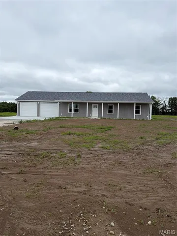 44610 Pleasant Trl, Center, MO 63436